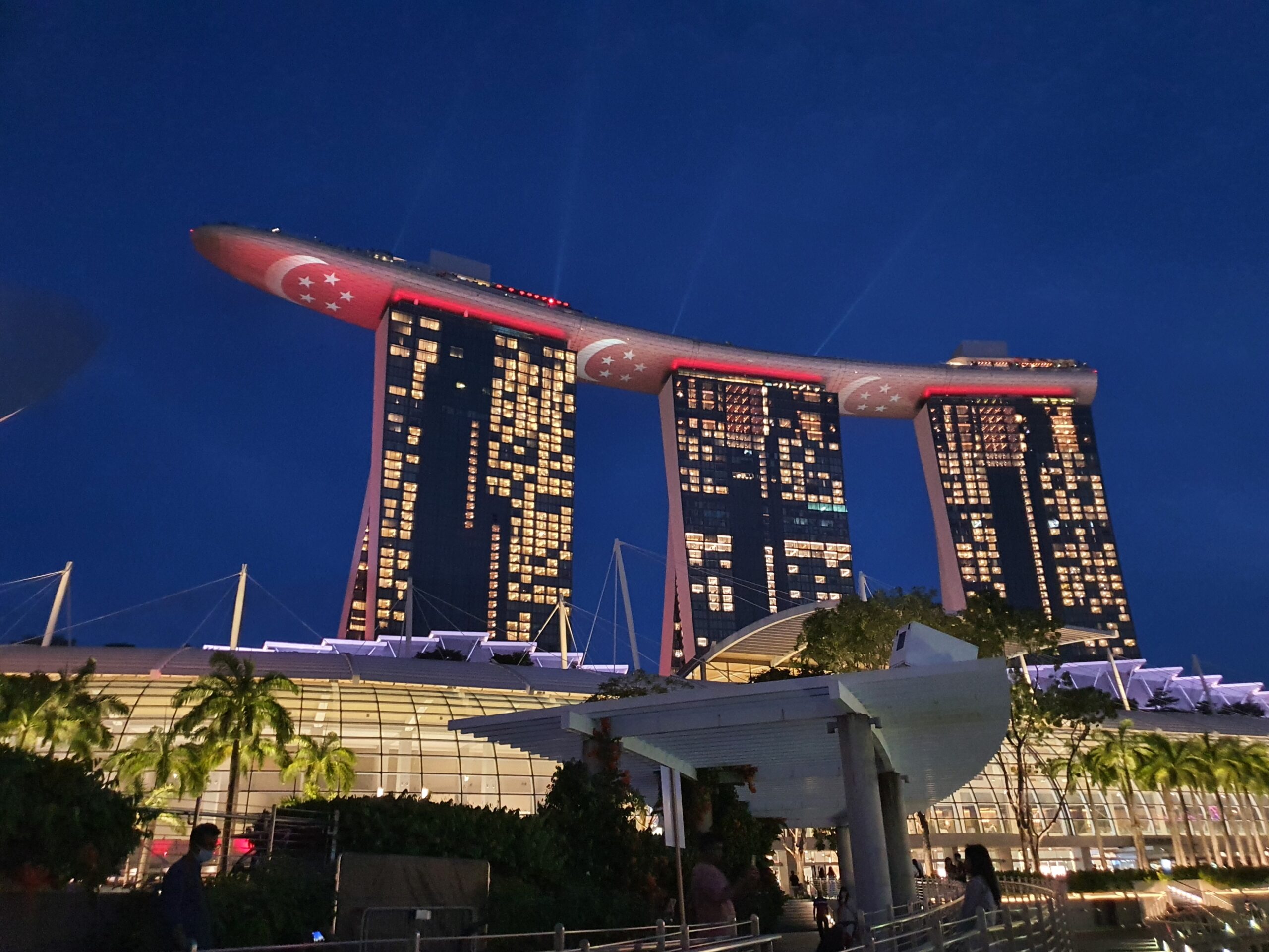 The 8 Best Things About Living Abroad